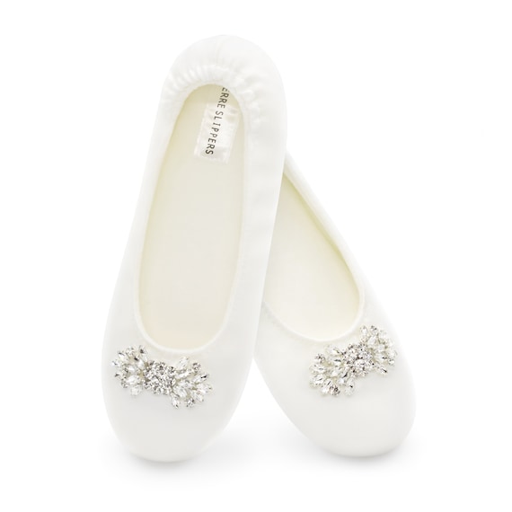 Luxury Wedding Slippers For Guests | Rescue Flats