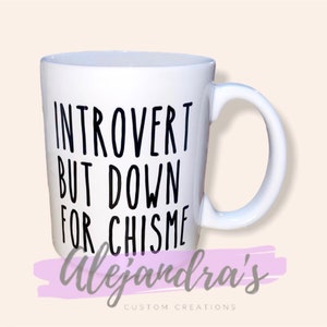 Introvert Chisme Mug