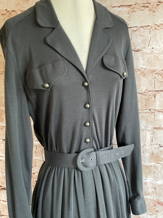 Vintage Dress Belted Flared Grey Jersey Classic M… - image 6