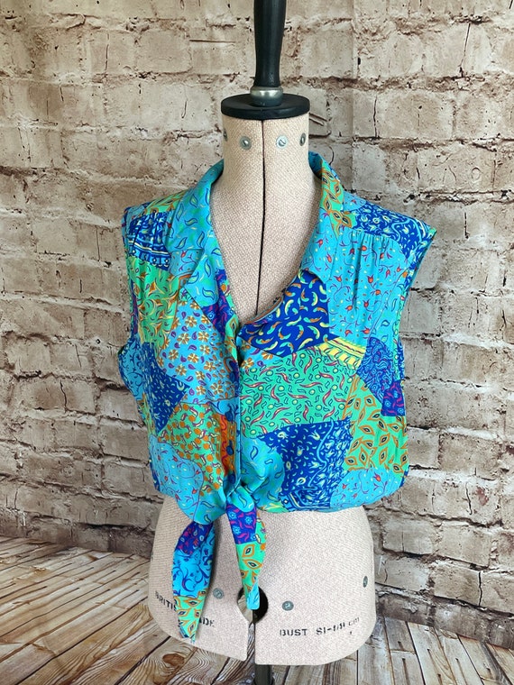 Vintage Blouse Tie Front Cropped Top Bright Patch… - image 3