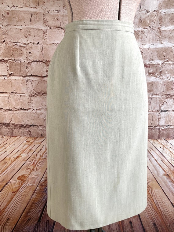 Beige straight skirt uk deals