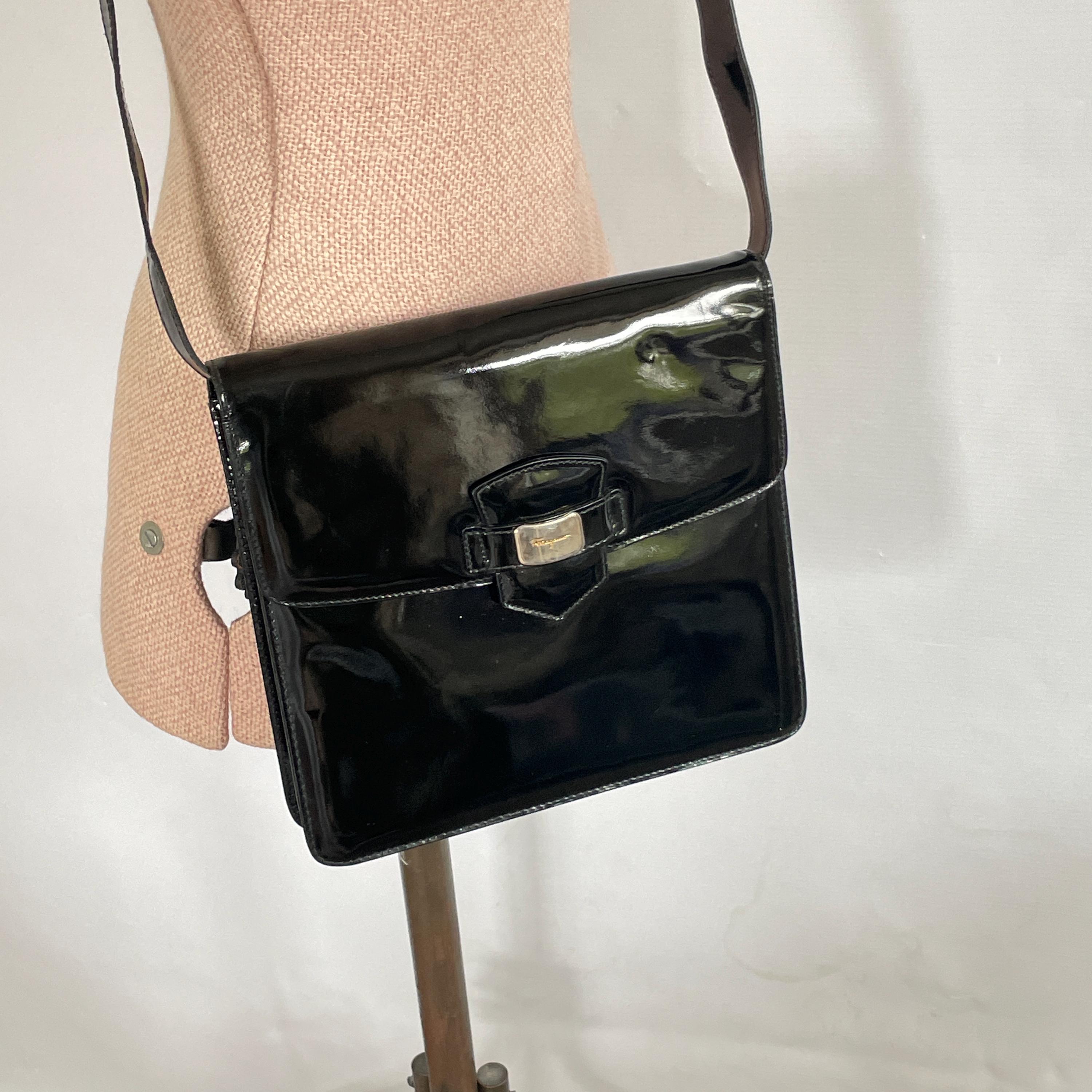 Salvatore ferragamo vintage bag - Etsy 日本