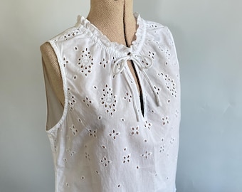 Vintage Blouse White Broidery Anglaise Sleeveless By Kaleidoscope cY2K 12 U.K.
