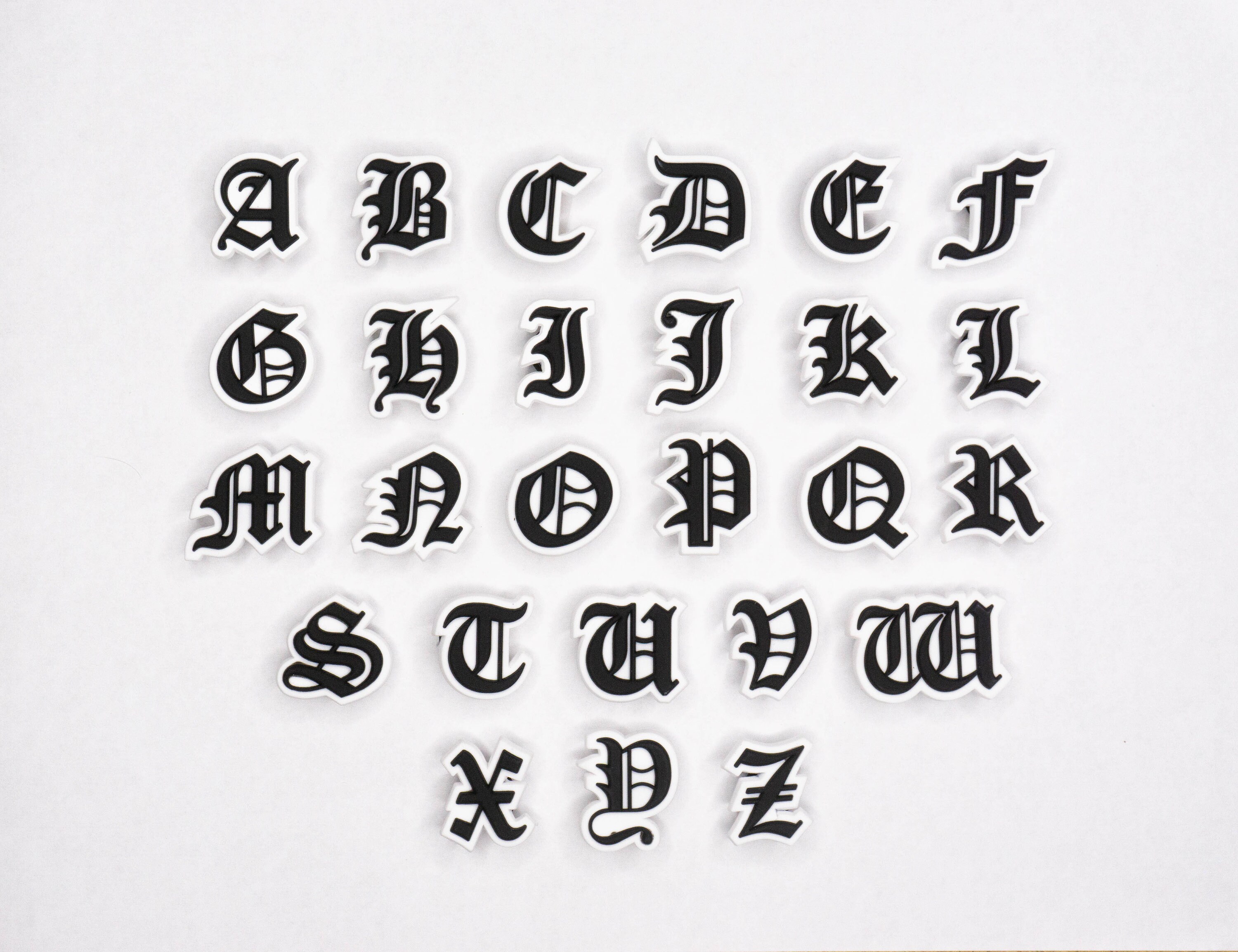 crocs buttons letters