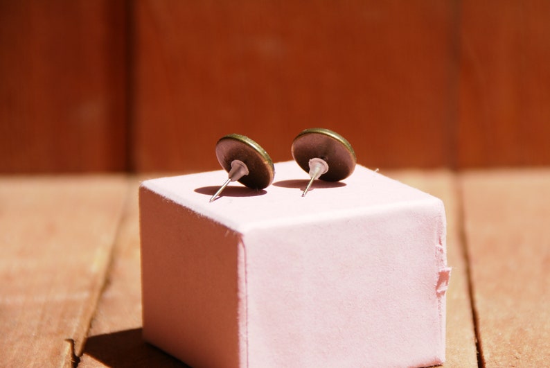 Leopard,animal print stud earrings.