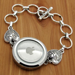 Stainless Steel Silver Gold Decorative Heart Circle Holder Bracelet for Apple Airtag Life360 Tile Sticker and More