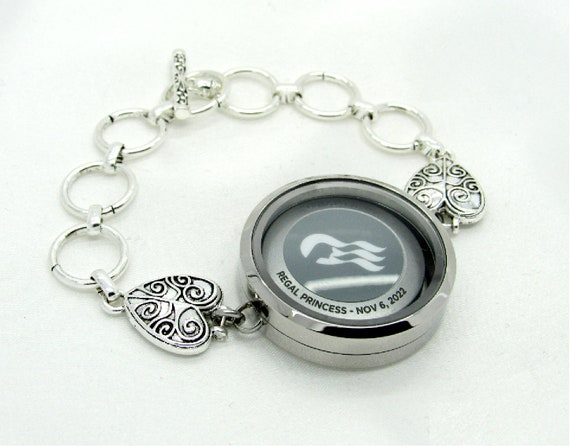 Carvort 25mm 30mm 316L Stainless Steel Magnetic Locket Bracelet Floating  Charms Locket Clear Glass Locket with Adjustable Chain