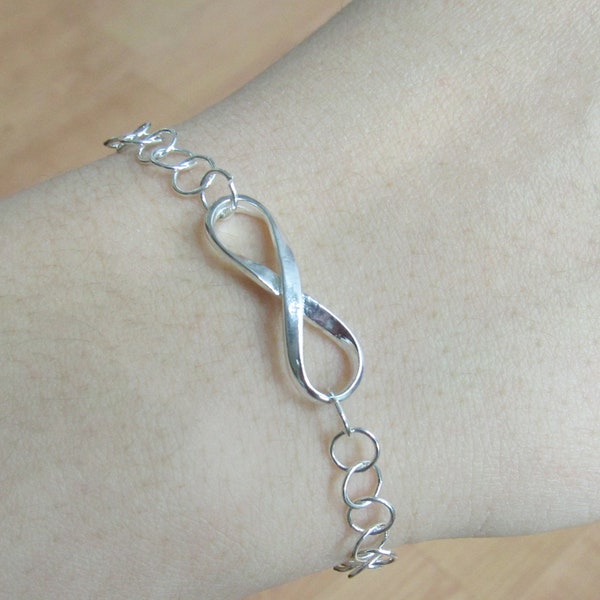 Solid 925 Sterling Silver Infinity Figure 8 Bracelet Anti-Tarnish with Magnetic Clasp or Another Clasp of Your Choice Customize Length