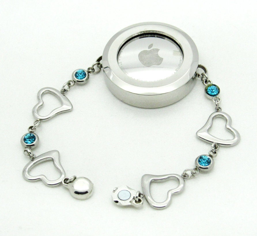 Stainless Steel Silver Crystal Heart Holder Bracelet for Apple Airtag