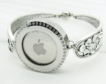 Stainless Steel Silver Flower Bangle Bracelet for Cruise Medallion AppleTag