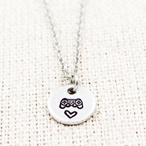 Game Controller Necklace, Video Game Jewelry, Gift For Gamer, Game Player Gift, Geeky Jewelry, Video Gamer Necklaces, Friend Gift, BFF Gifts