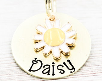 Etiqueta de nombre de mascota Daisy, etiqueta de identificación de perro Daisy, etiqueta de mascota de flores, etiquetas florales para perros, etiquetas de mascotas de verano, etiqueta de nombre de gato, nuevo regalo de cachorro, identificación de gato