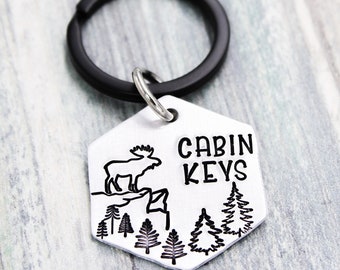 Cabin Keys Keychain, Cabin in the Mountains Keyring, Moose Keychains, New Home Gift, Homeowner Gifts, Nature Lover, Housewarming Gifts