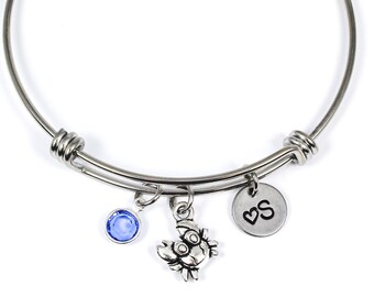 Personalized Beach Bangle Bracelet, Crab Charm Bracelet, Girls Bracelet, Birthstone Initial Bangle, Beach Jewelry, Beach Lover Gifts