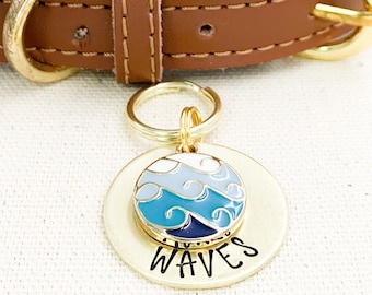 Ocean Wave Pet Name Tag, Beach Dog ID Tag, Nautical Pet Tag Charms, Beach Waves Cat Collar Charm, Tag nome gatto, Kitten Tag, Gioielli per cani