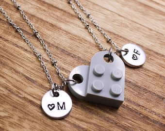 【LOVE ME MONSTER】Square & Initial Necklace〜イニシャル入り Letter M Cubic Zirconia Personalized Initial Necklace