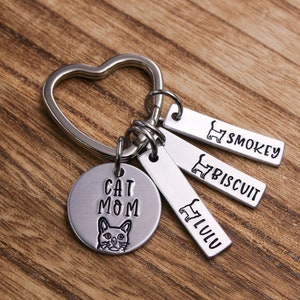 Personalized Cat Mom Keychain, Cat Momma Gift, Cat Lover Gift, Fur Mom Keyring, Cat Momma, Crazy Cat Lady, Cat Names Keychains, Pet Keyring