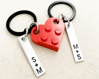Connecting Heart Keychain Set– Authentic LEGO® Brick Couples Keychains, Personalized Initial Charms, Friend Gift, Boyfriend Valentine Gifts