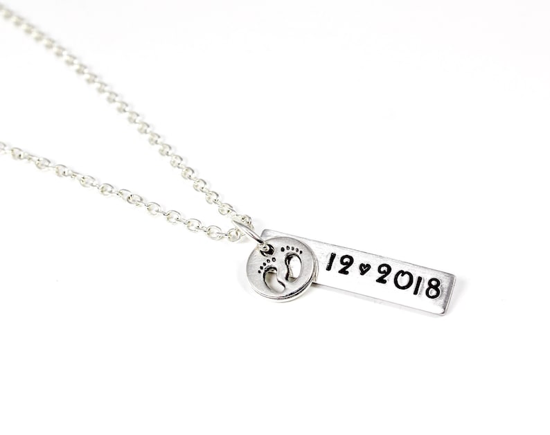 expecting mother necklace