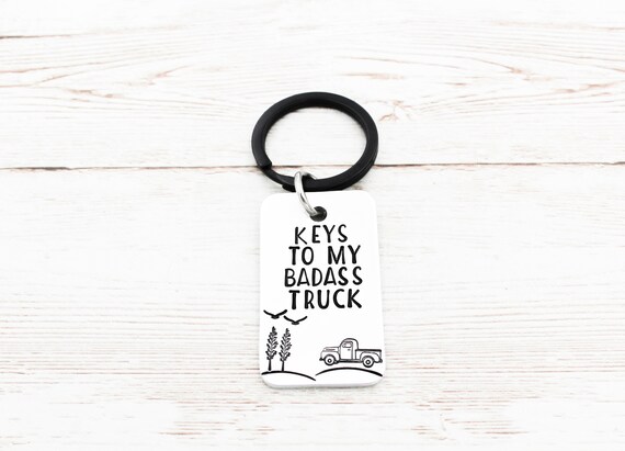 Eddie Stobart Lorry Keyring - White Truck Keychain | FREE UK Delivery