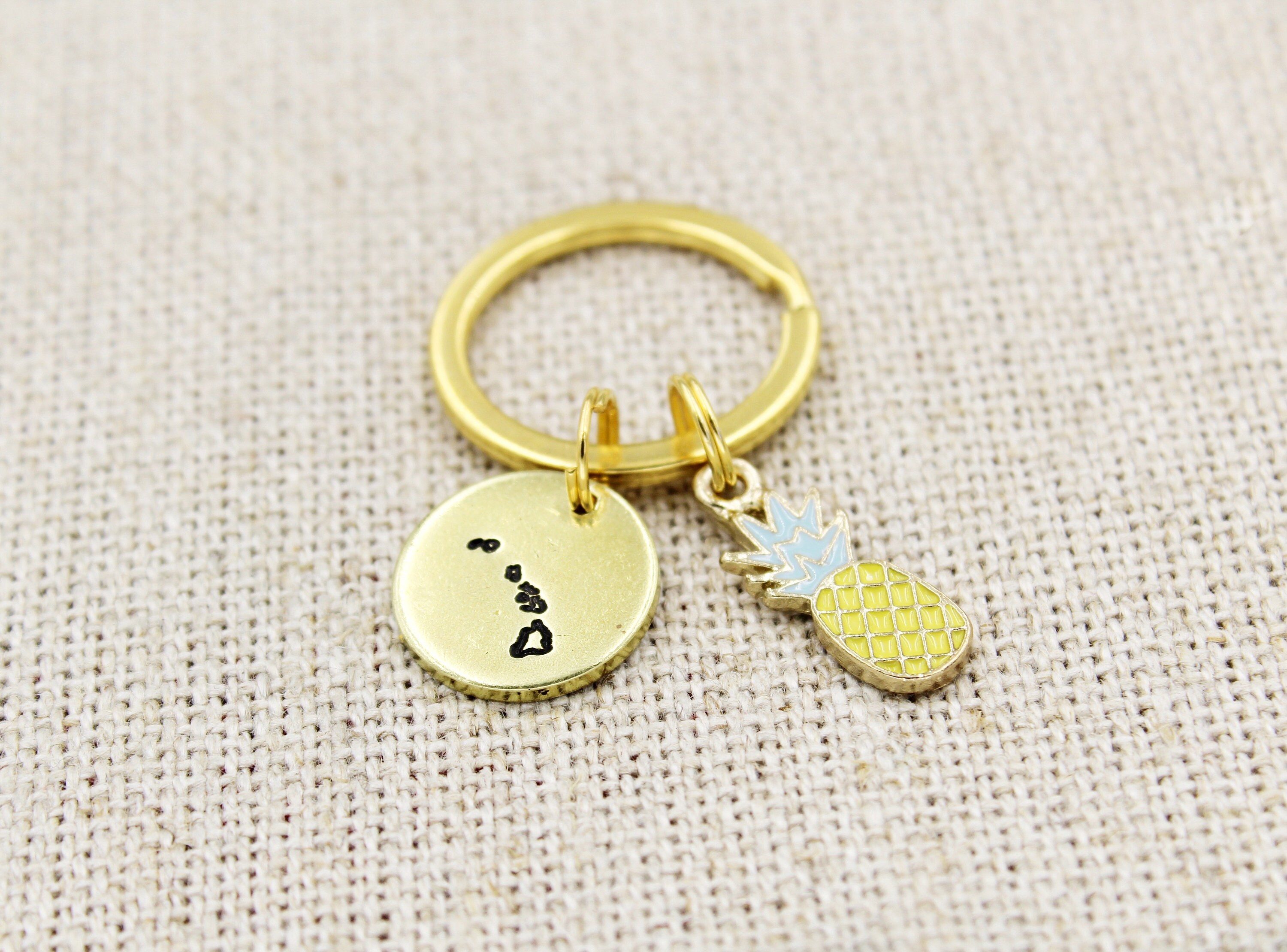 Dainty Hawaii Keychain Tropical Pineapple Keyring Hawaii Etsy