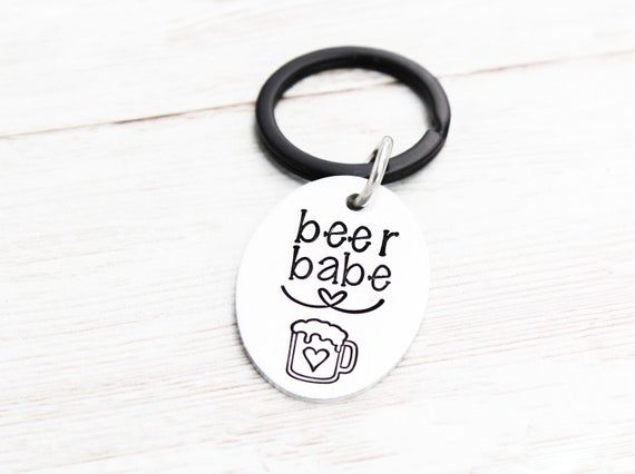Beer Babe Keychain, Beer Lover Gift, Beer Drinker Gifts, Funny Beer  Keyring, Beer Key Chain, Gift for Friend, Drinking Buddies, Gift for Her 