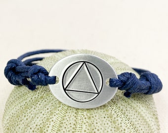 Bracciale In Argento Sterling Per La Sobrietà - Simbolo Del Triangolo AA, Gioiello Per Recupero E Supporto, Regalo Per Donne In Recupero