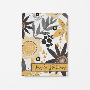 A5 Month on 2 Pages Calendar Traveler&#39;s Notebook Refill, Fits Covers that hold 5.83″ w by 8.27″ h, Monthly Layout - Sunglow