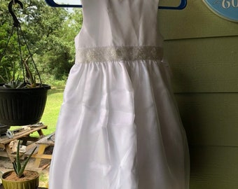 pre owned flower girl dresses