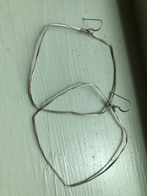 Modernists Sterling Silver Square Hoop Earrings #hoopearrings #fashionblogger #sterlingsilverhoops