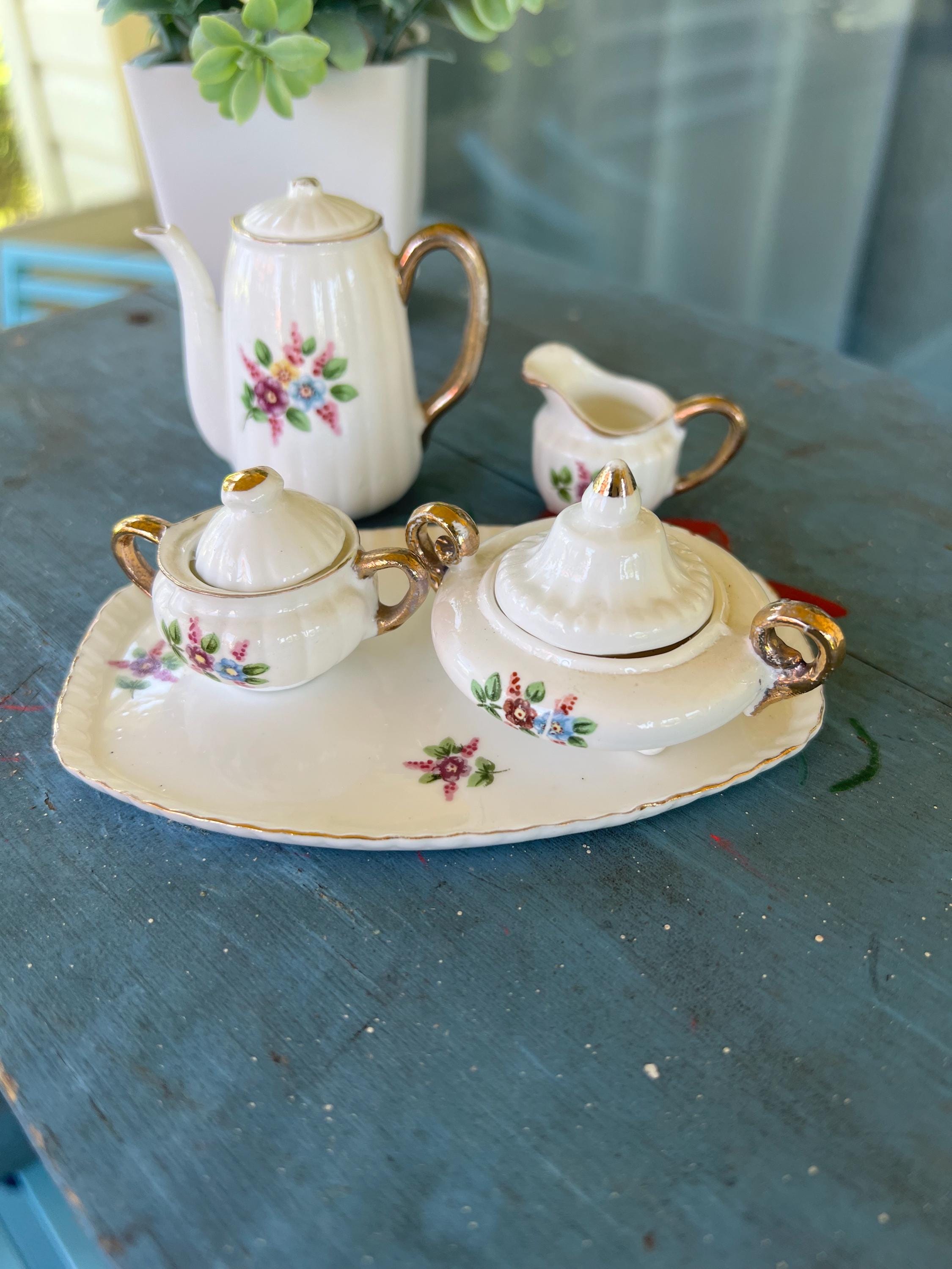 ビンテージドール　ラバードール　ティーポット　レトロ　ポップ　キッチュビンテージ Vintage Doll Tea Set Japan - Etsy