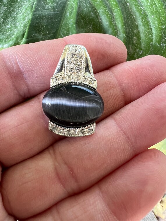 Vintage Roman Fashion Jewelry SilverTone Stone and Rhinestone Slide #vintagependants #vintagenecklaces