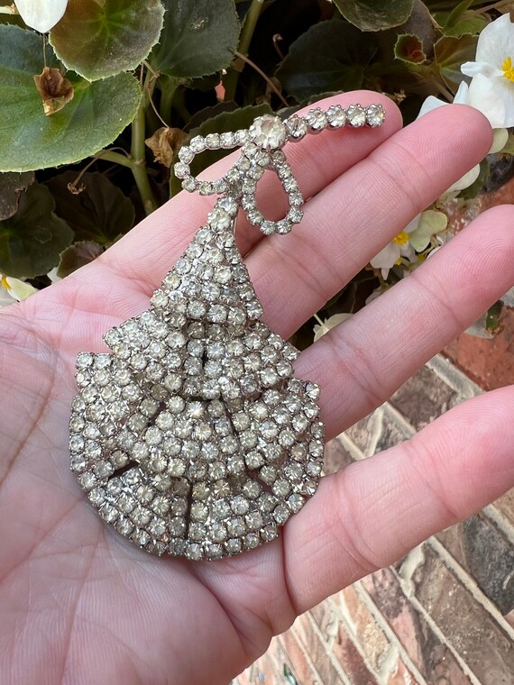 Vintage Rhinestone Pear Brooch, 1950s Costume Jewelry