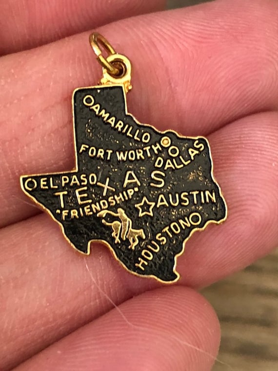 Texas Charm Ready for Bracelet or Necklace Gold Tone and Black Enamel #stateoftexascharm #stateoftexascharmforcharmbracelet