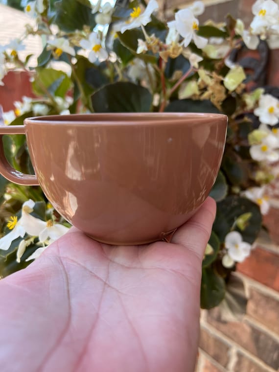 Vintage 1954 Trump Ware Melmac Coffee Cup, Donald A Trump Plastics