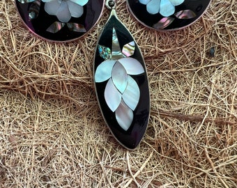 Abalone Shell and Sterling Silver Mosaic Clip Earrings and Pendant Set Mexico #abaloneshelljewelry