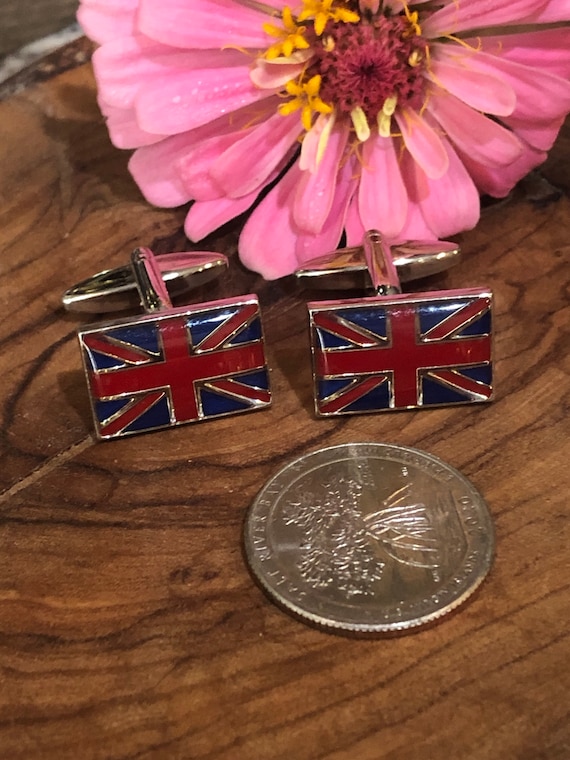 Silver Tone United Kingdom Flag Cufflinks
