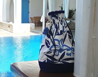 Blue and white shoulder bag with flowers, large bucket bag, feminine, trendy, casual chic handbag, printed fabric bag, hand made in france.