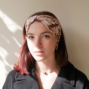Brown and white double twist headband, wide headband, turban headband, yoga headband, workout headband