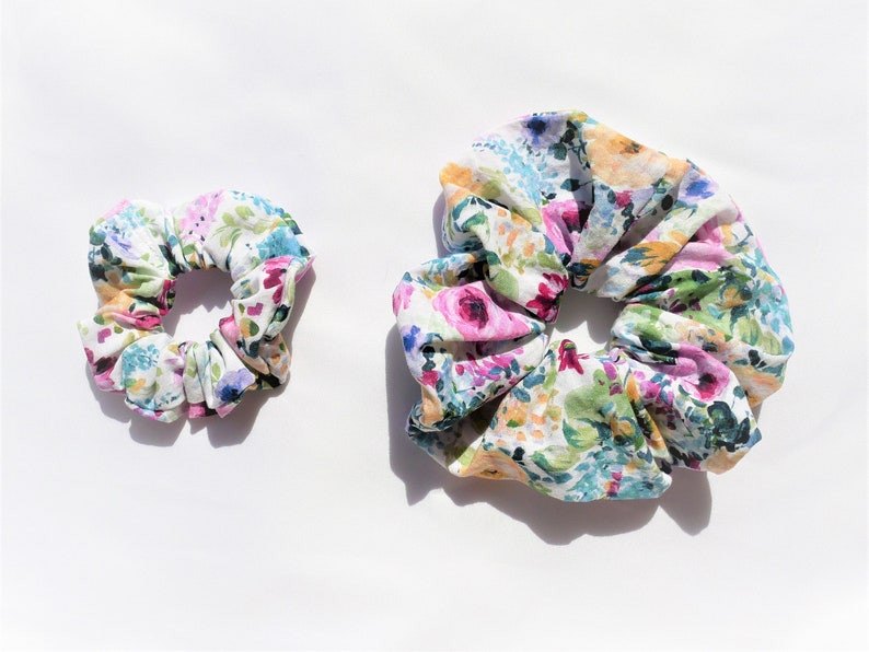 Scrunchie made of cotton fabric Scrunchie matching with the nose wire face mask .