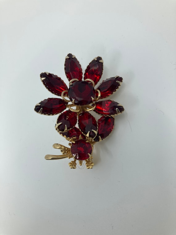 Vtg 1960s JULIANA ? flower daisy marquise red cry… - image 1