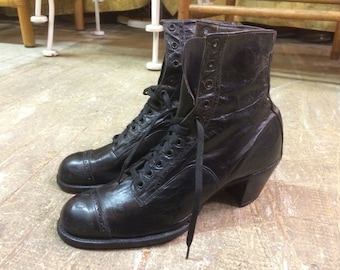 Vtg 1900s antique victorian edwardian gothic rockabilly steampunk womens shoes boots NEW sz 525 ?