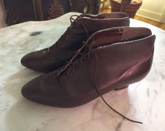 AUDITIONS USA victorian edwardian style steampunk granny womens boots sz 9 W