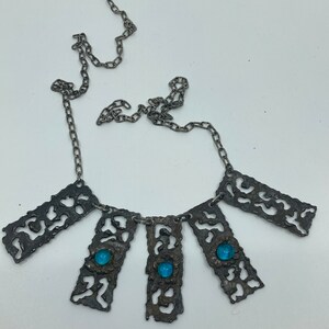 Vtg 1960s brutalist modernist minimalist handmade hammered iron ? necklace