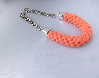 Gift, Christmas Gift, Braided Necklace, Fabric Jewellery, Pink Necklace, Woven Necklace,Necklace Gift, Textile Necklace, Statement Necklace
