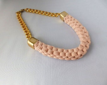 Christmas Gift, Gift For Woman, Pink Necklace, Nude Necklace, Statement Necklace, Bib Necklace, Chunky Necklace, Big Necklace, Blush Pink