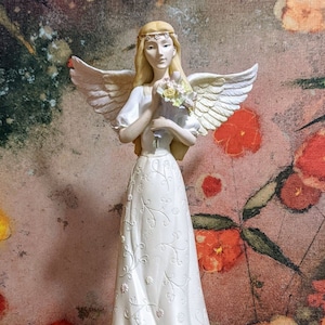 I Believe  ''Angels Watching Over You'- Get Well Angel Figurine with Flower Bouquet / Collectible Angel / Vintage Figurine of Angel / Gift