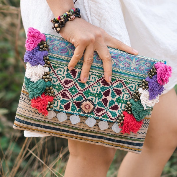 Handgefertigte Frauen Clutch Tasche Vintage Hmong Bestickt, Bunte Quaste und Glöckchen, Geldbörse für Frauen - BG501VVB