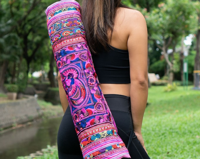 Borsa da yoga ricamata con motivo uccello rosa Hill Tribe, borsa per tappetino da yoga Hmong, borsa per tappetino da yoga etnica, borsa per tappetino da yoga per donne - BG316PINB