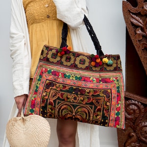 Mokka Vogel Muster Hmong Hill Tribe Tragetasche mit Stickerei, Handgefertigte Strandtasche für Frauen, Tragetasche aus Thailand - BG301MB